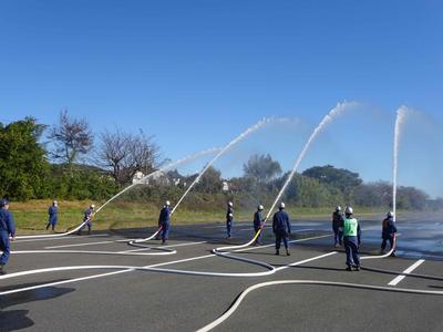 狛江第六小学校50周年記念花火打ち上げで警戒を実施