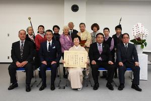地域文化功労者との記念撮影
